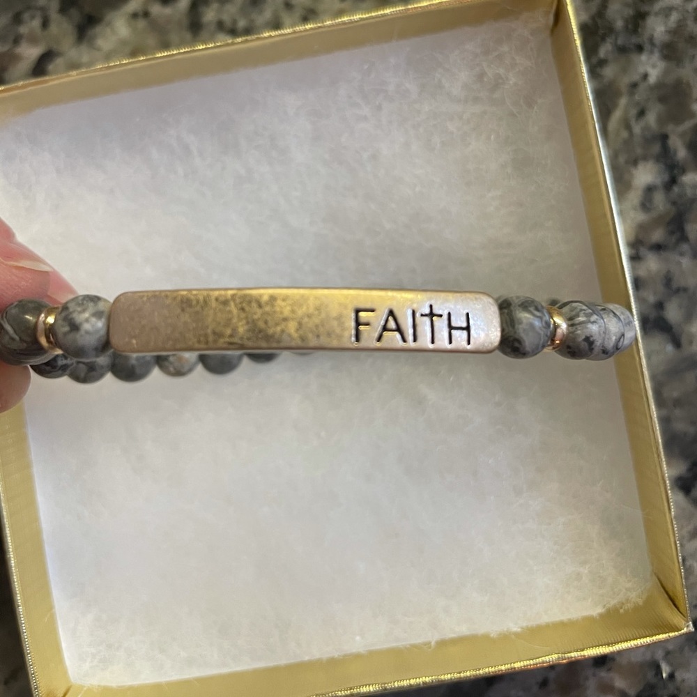 NIB Maggie Rose Faith Beaded bracelet